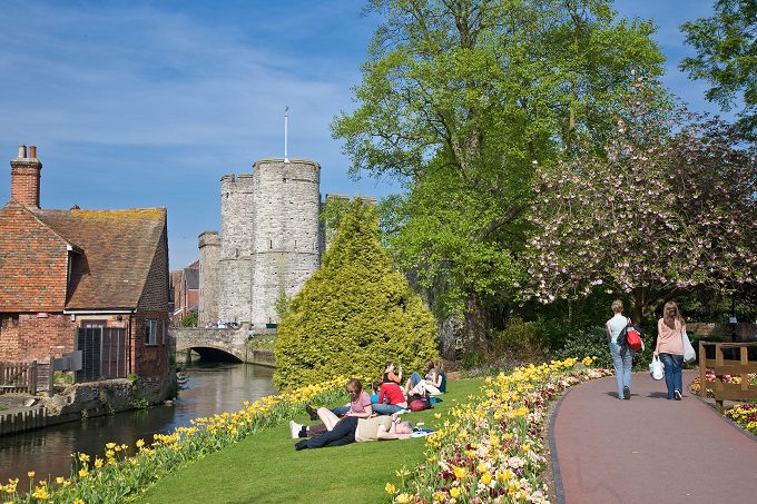 10 Tips for Finding Part-Time Work in Canterbury