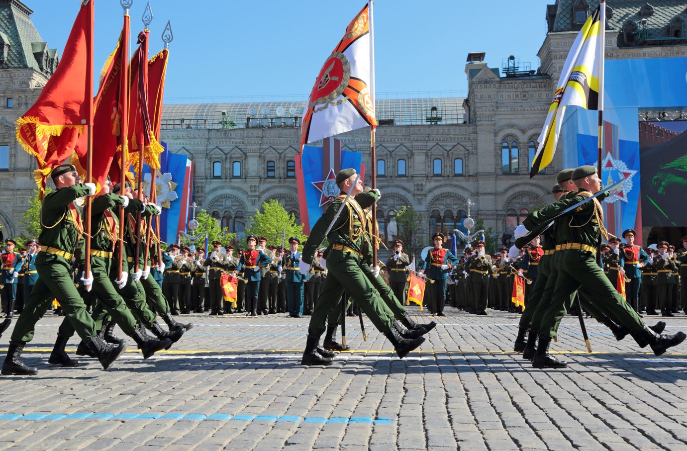 Putin praises Russian troops on Victory Day – and blames the West