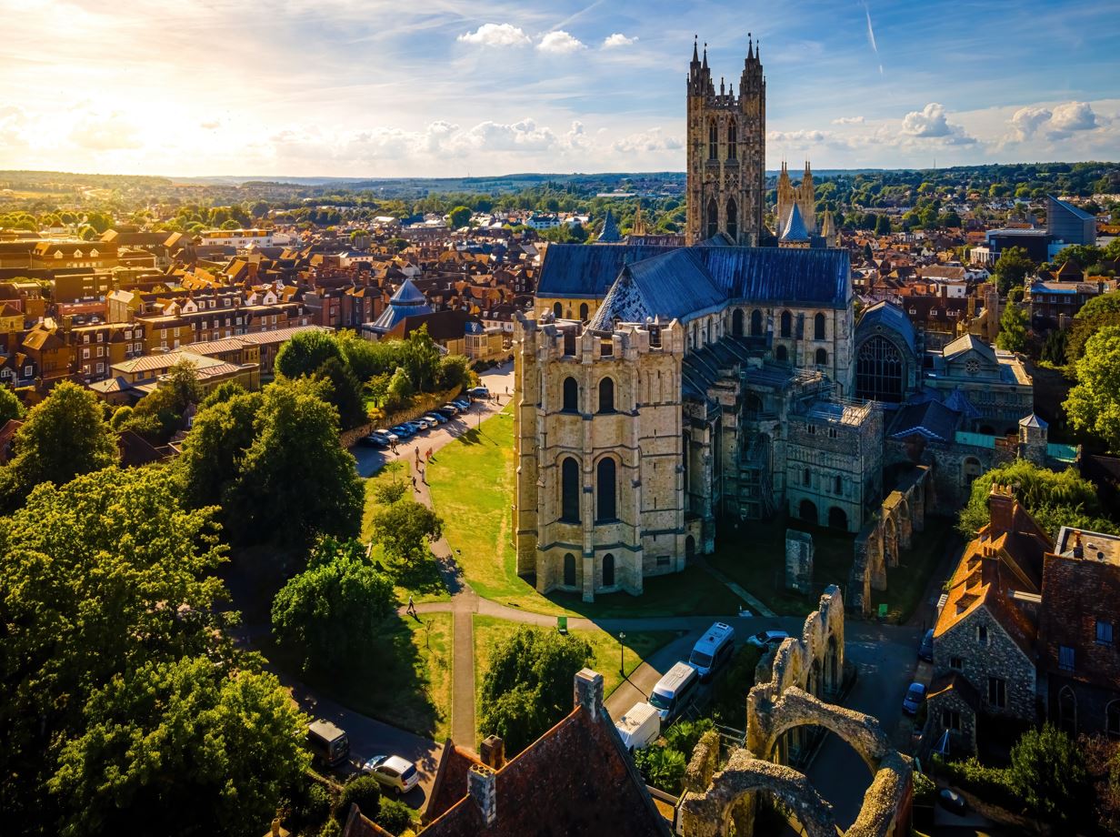 Canterbury: Shutterstock