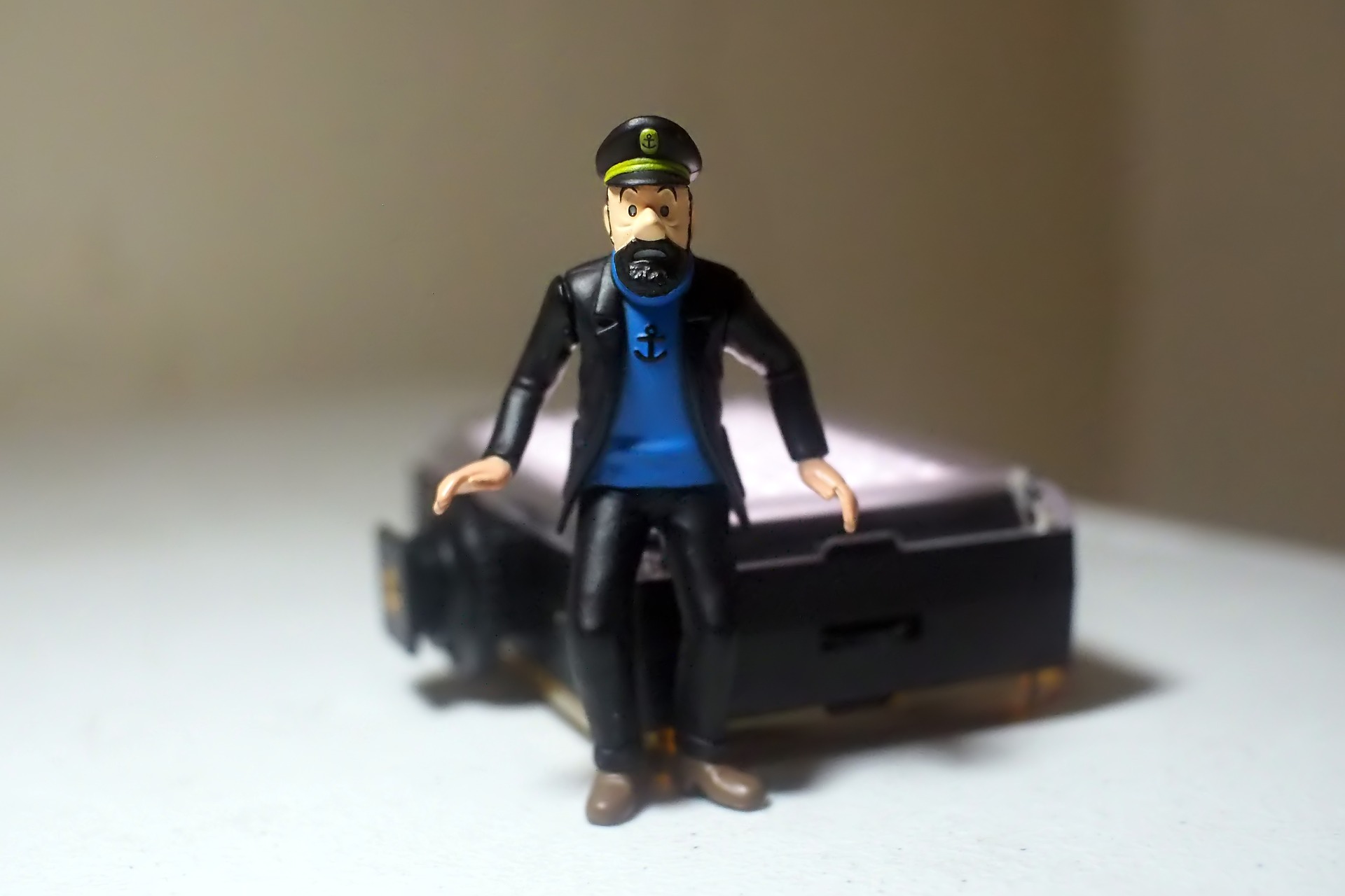 Blistering Barnacles and Thundering Typhoons – The Language of Captain Haddock