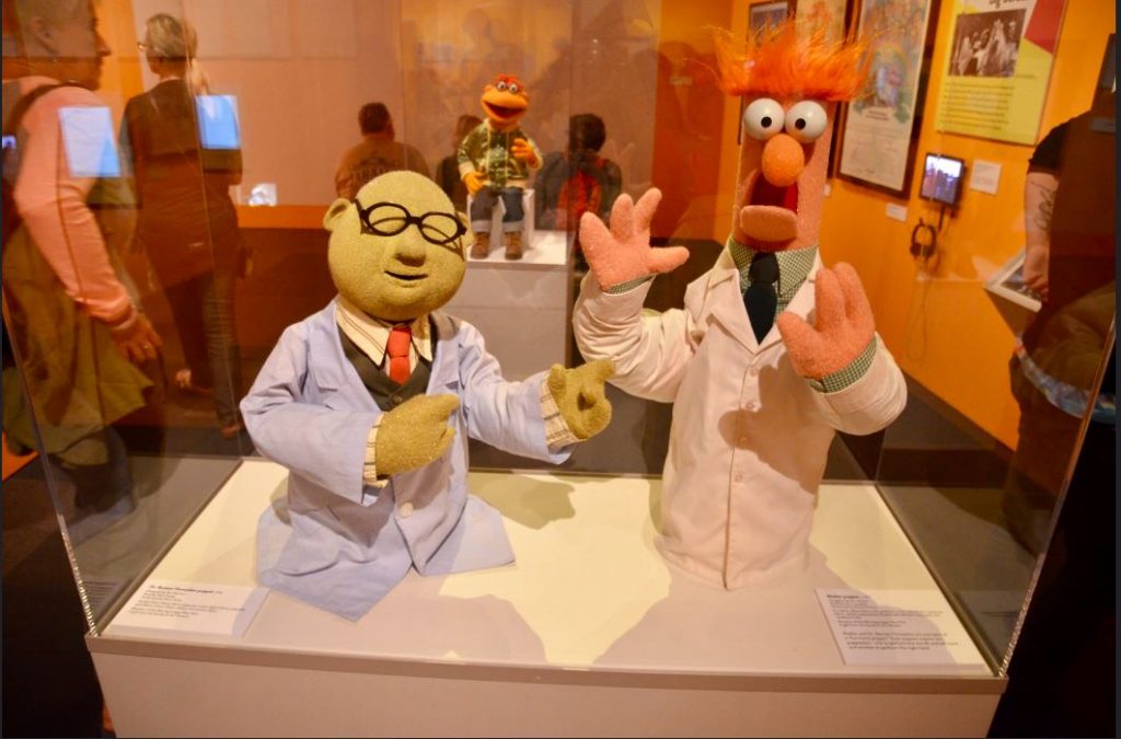 Muppet characters Dr Bunsen and Beaker puppets