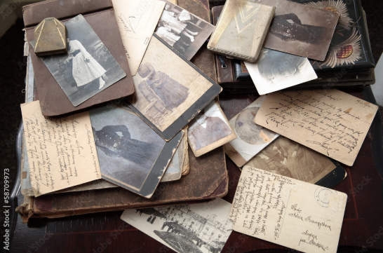 Selection of papers and archives.
